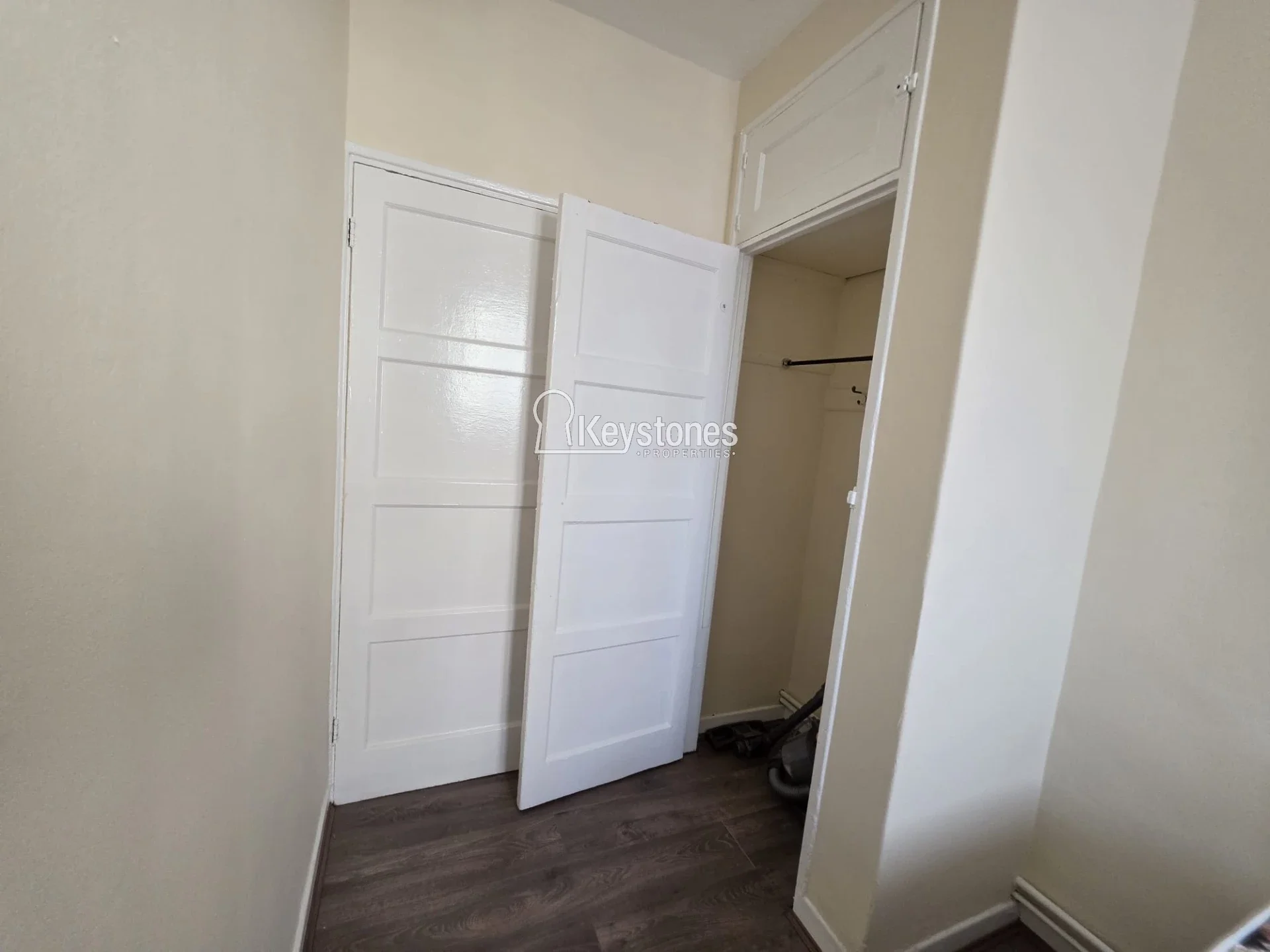 Room Canrobert Street in Greater London