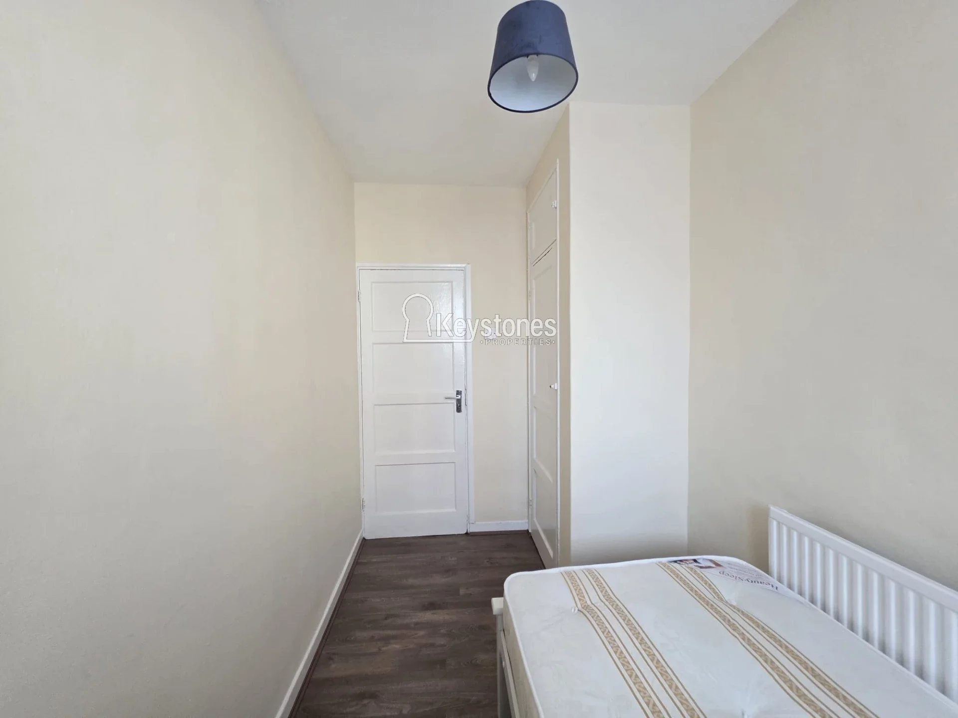 Room Canrobert Street in Greater London