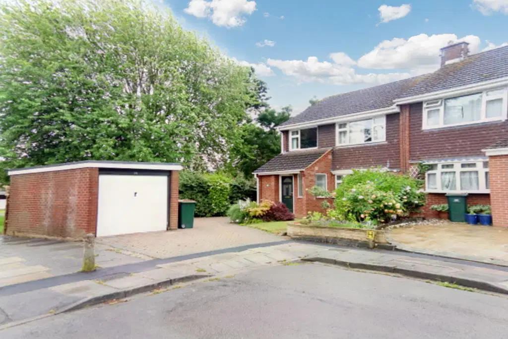 House Finnemore Close in Coventry