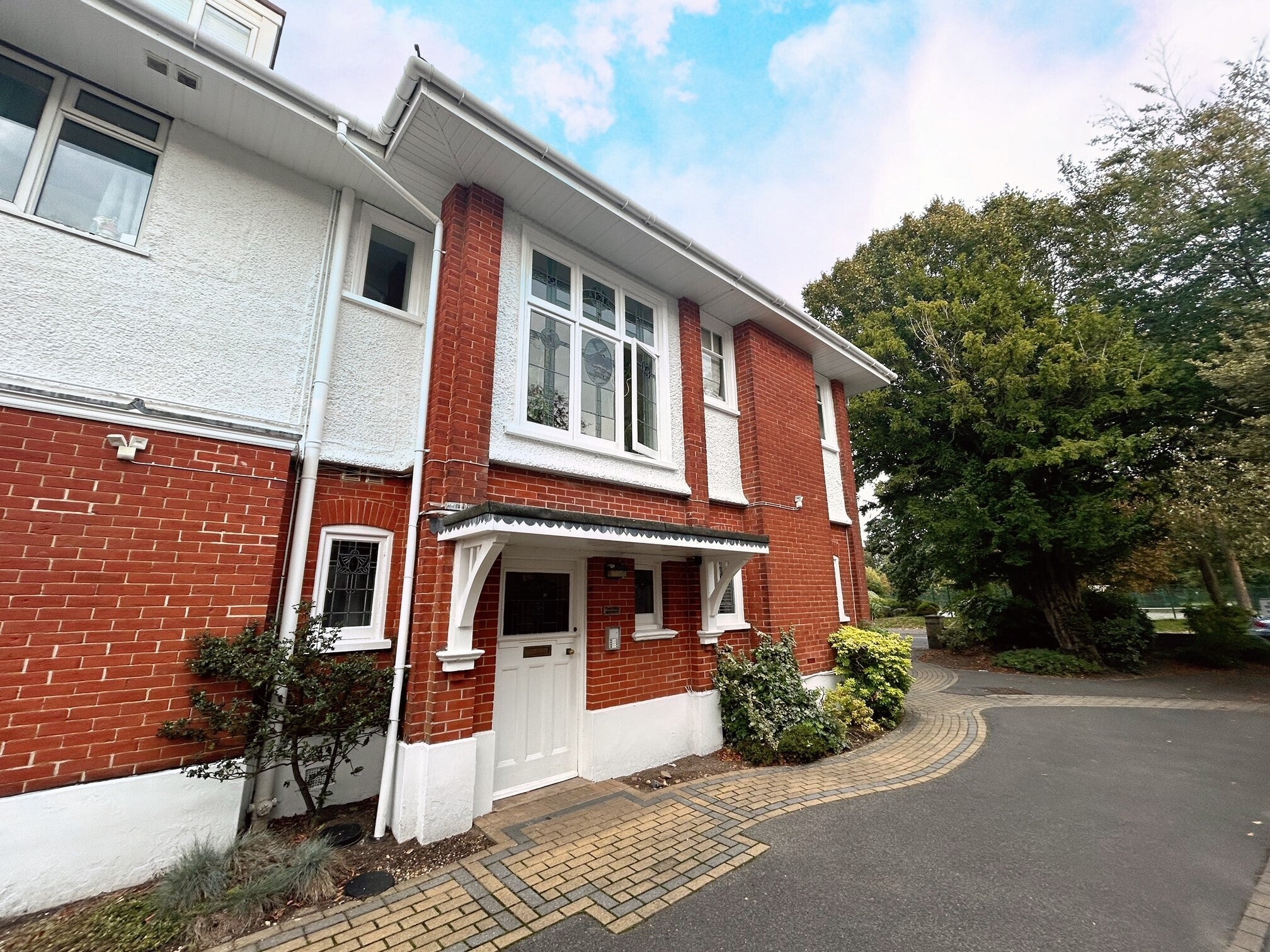 Flat Beechwood Avenue in Bournemouth