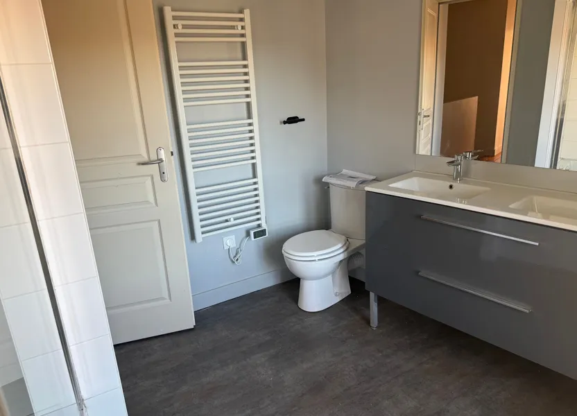 Flat Esplanade de la Brèche in Niort