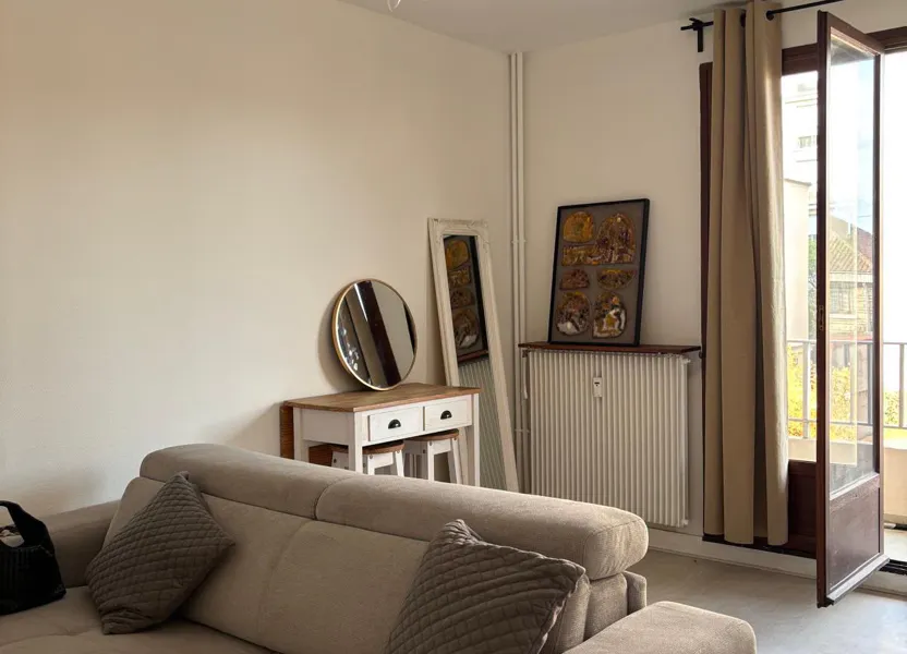 Appartement Rue du Président John Fitzgerald Kennedy à Rosny-sous-Bois