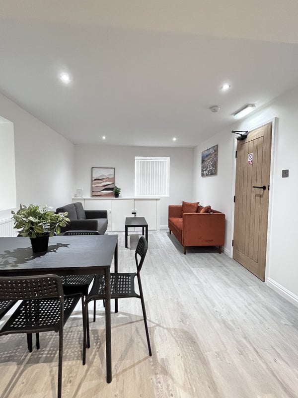Room Mount Pleasant in Chorley