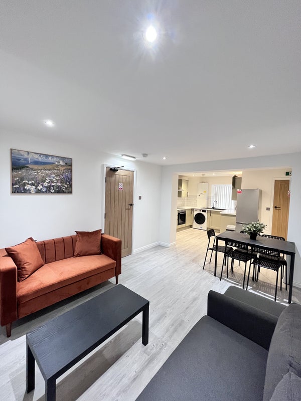 Room Mount Pleasant in Chorley