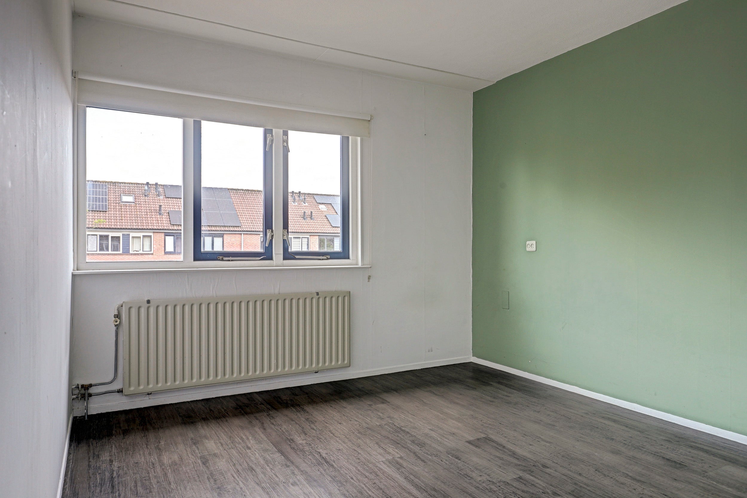 Tussenwoning te koop: Jan Gooskaai 33, Enkhuizen