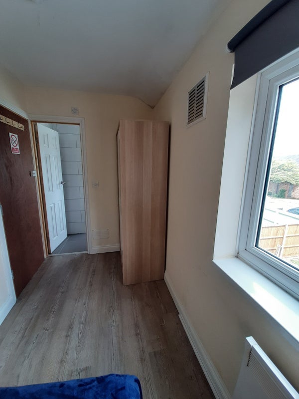Room Westmorland Road in Coventry