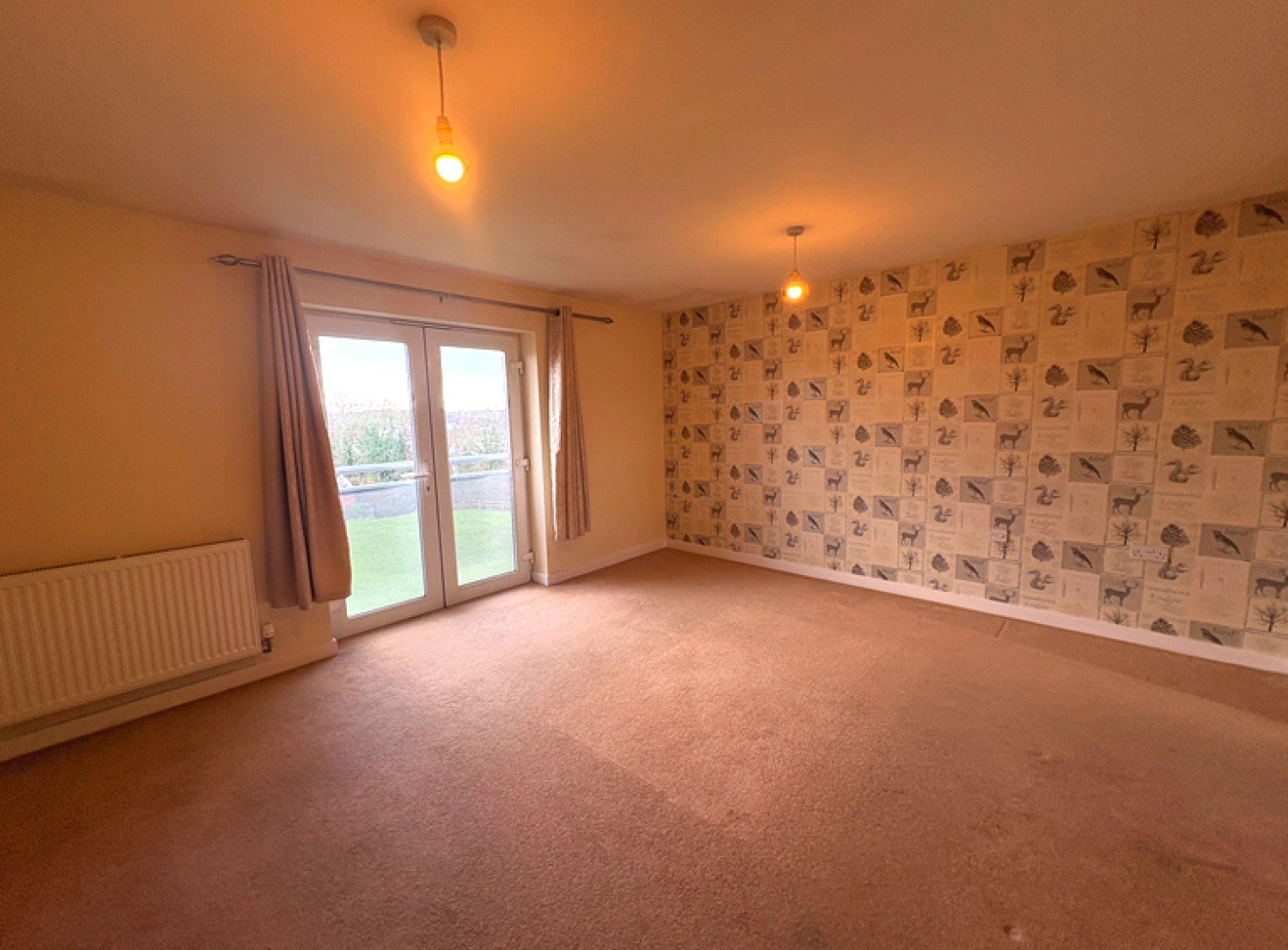 Flat Dixon Close in Redditch