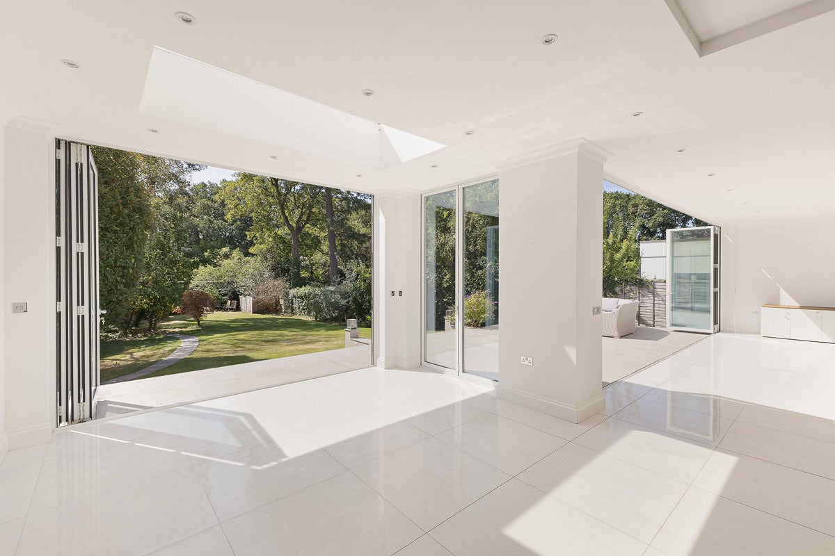 House Links Green Way in Cobham
