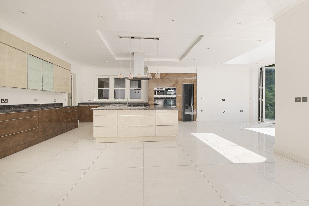 House Links Green Way in Cobham