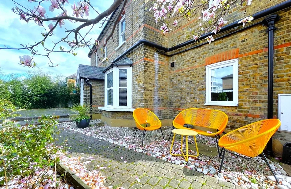 House Shortlands Road in Greater London