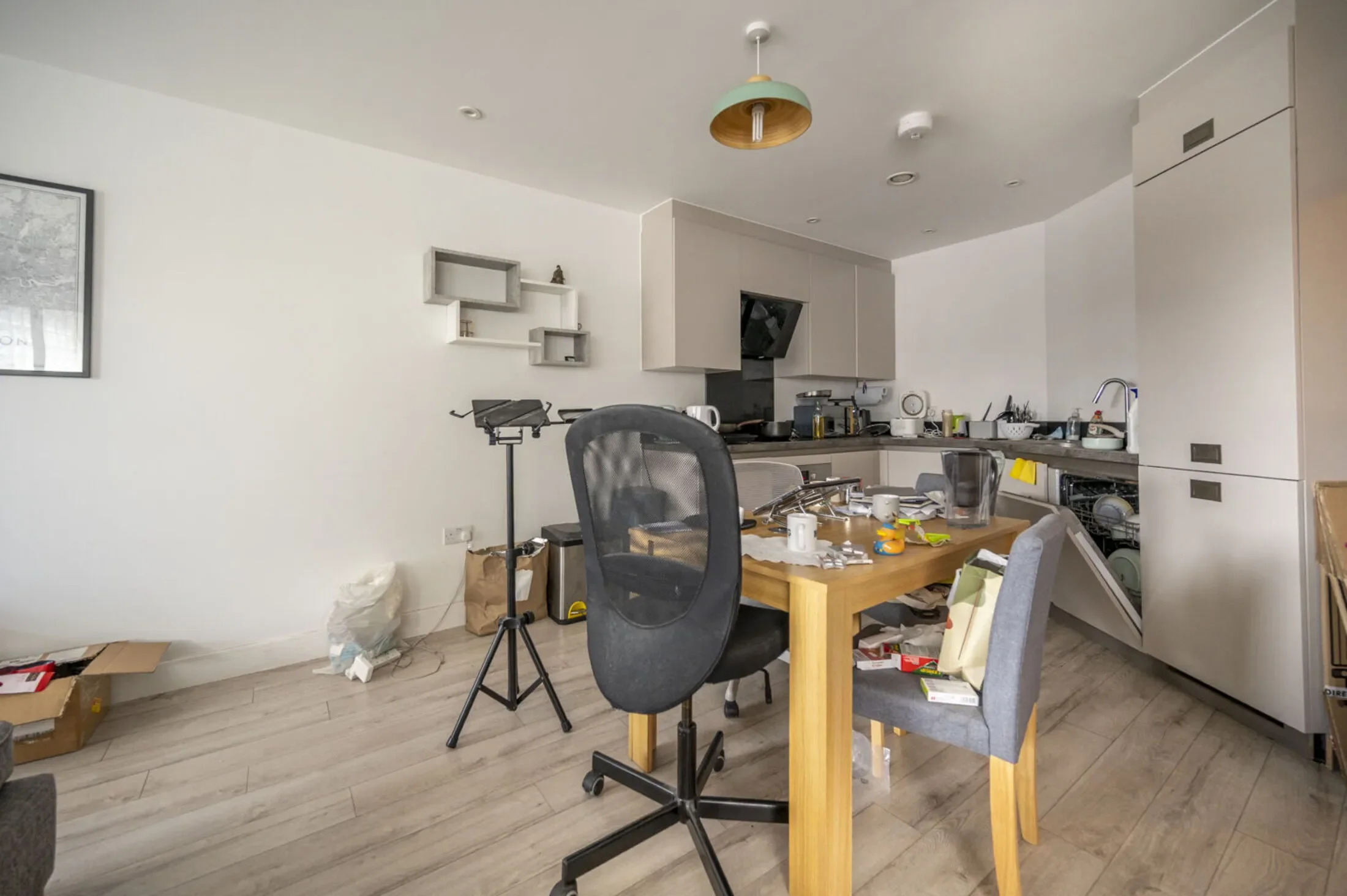 Flat Plaistow Road in Greater London
