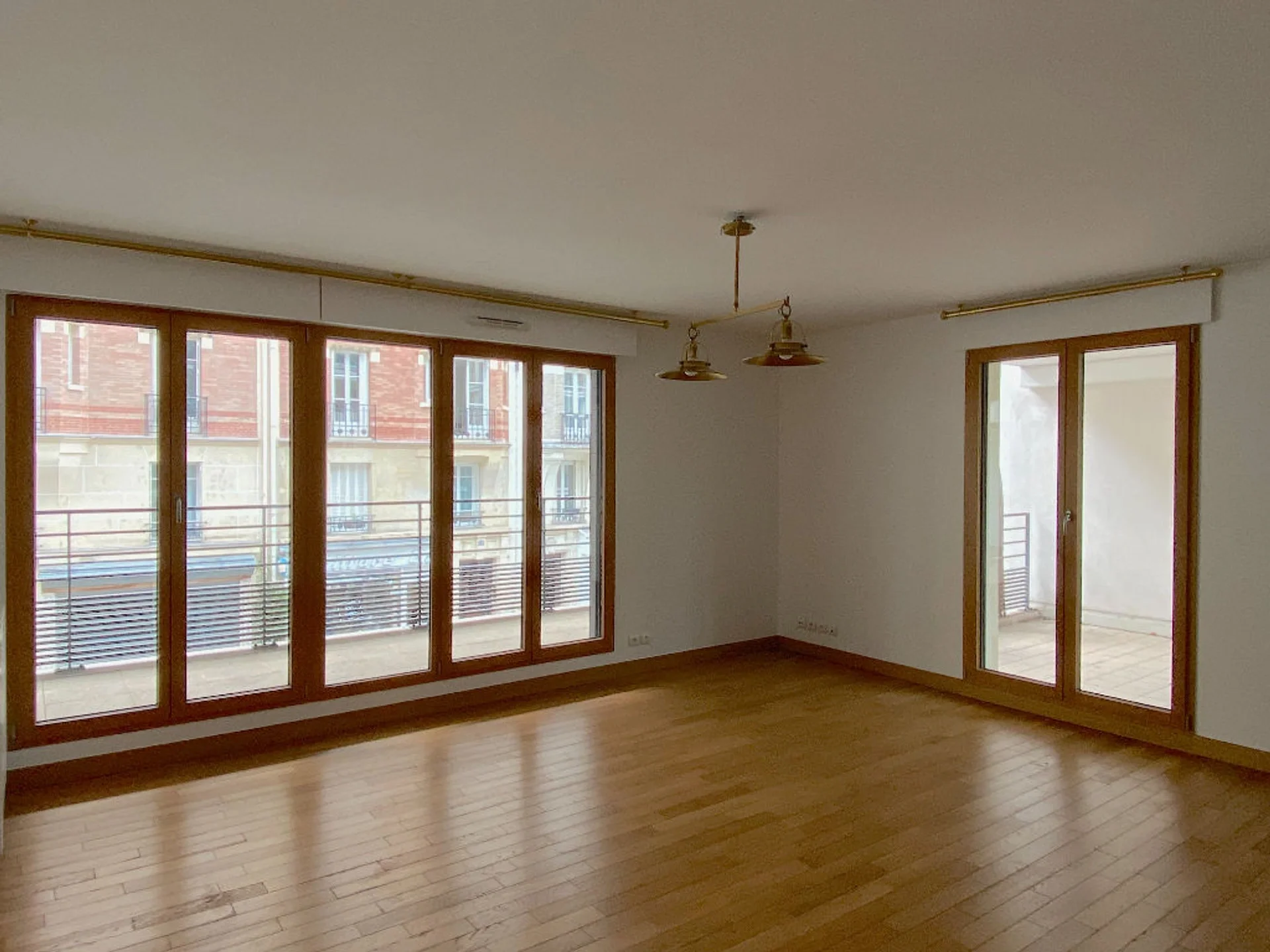 Appartement Rue Saint-Charles à Paris