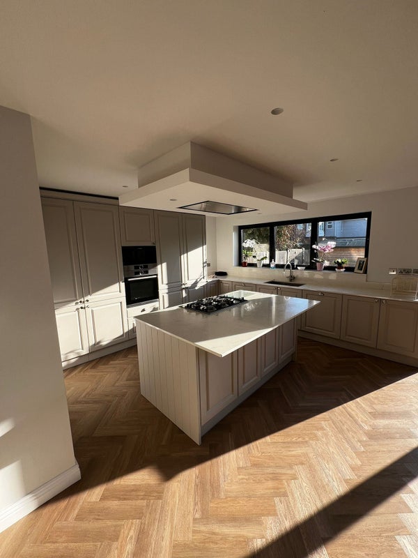 Room Antrobus Road in Birmingham