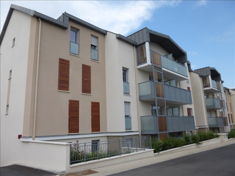 Flat Rue de l'Est in Osny