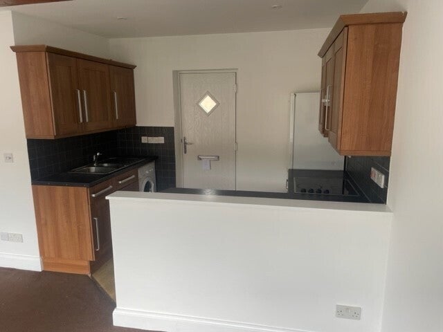 Flat Bekynton Avenue in Wells