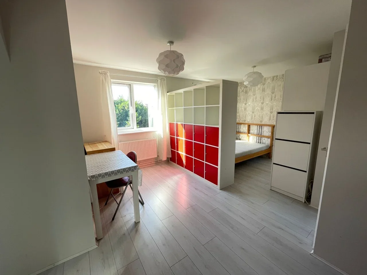 Flat Myers Lane in Greater London