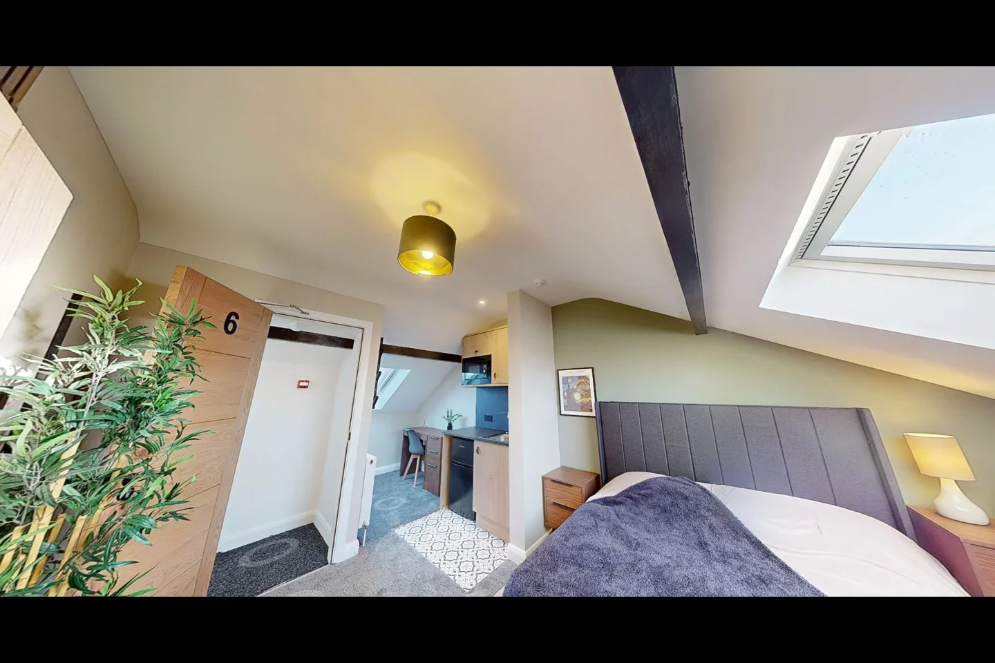 Room Durnford Street in Middleton
