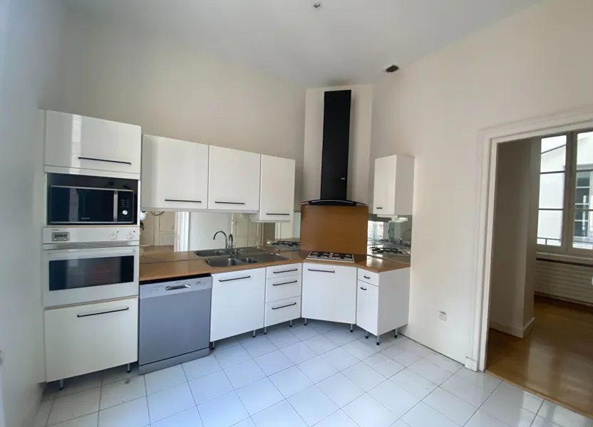 Appartement Place d'Ainay à Lyon