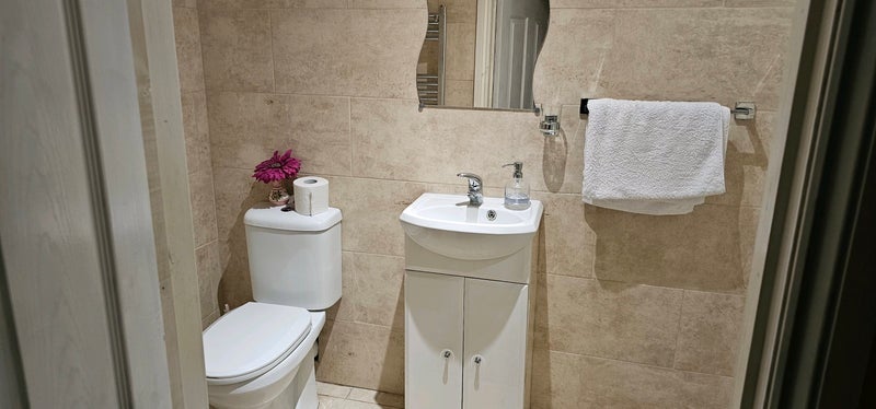 Room Copper Beech Close in Windsor
