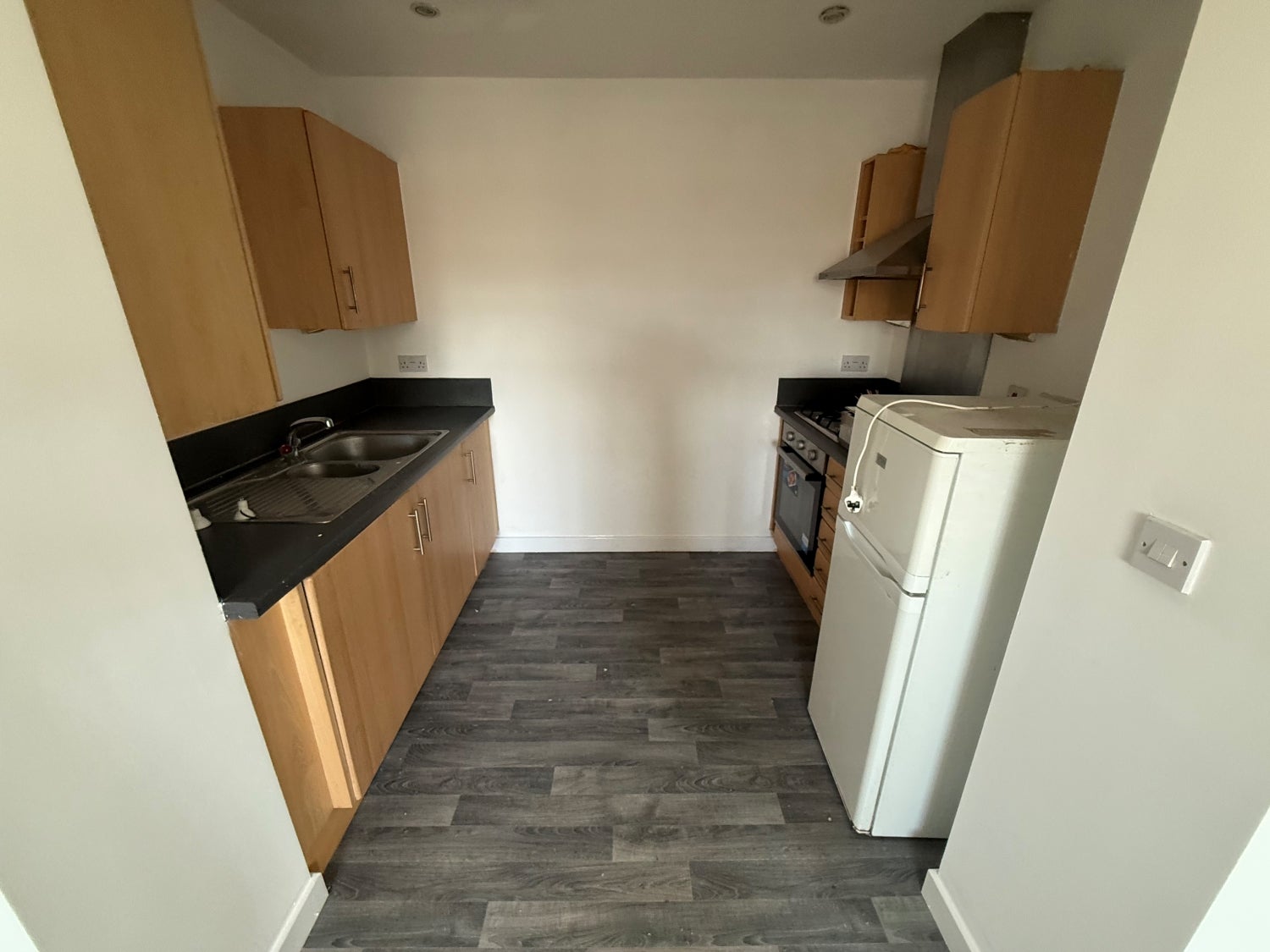 Flat Tuke Grove in Wakefield