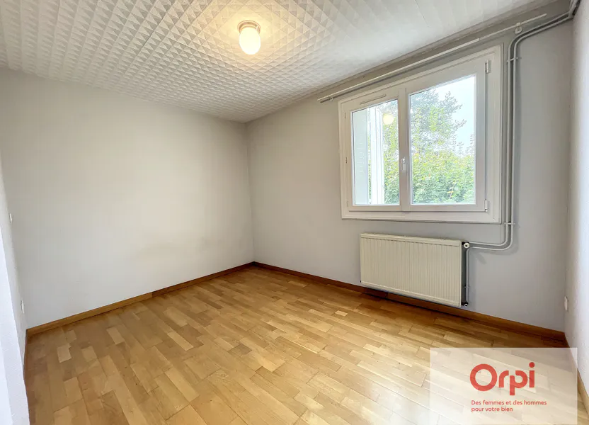 Flat Résidence du Château in Domérat