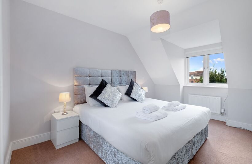 Flat Kempster Way in Aylesbury