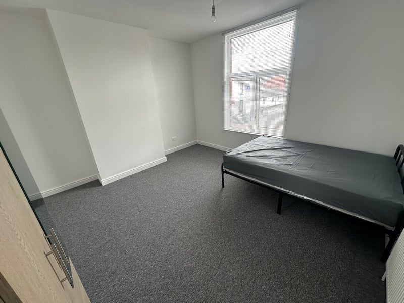 Room Duke of York Street in Wakefield