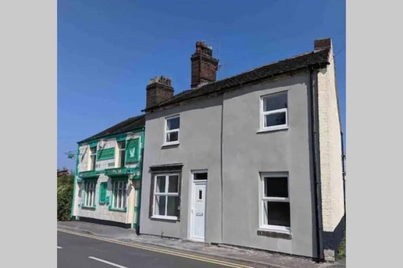 Room Newport Lane in Stoke-on-Trent