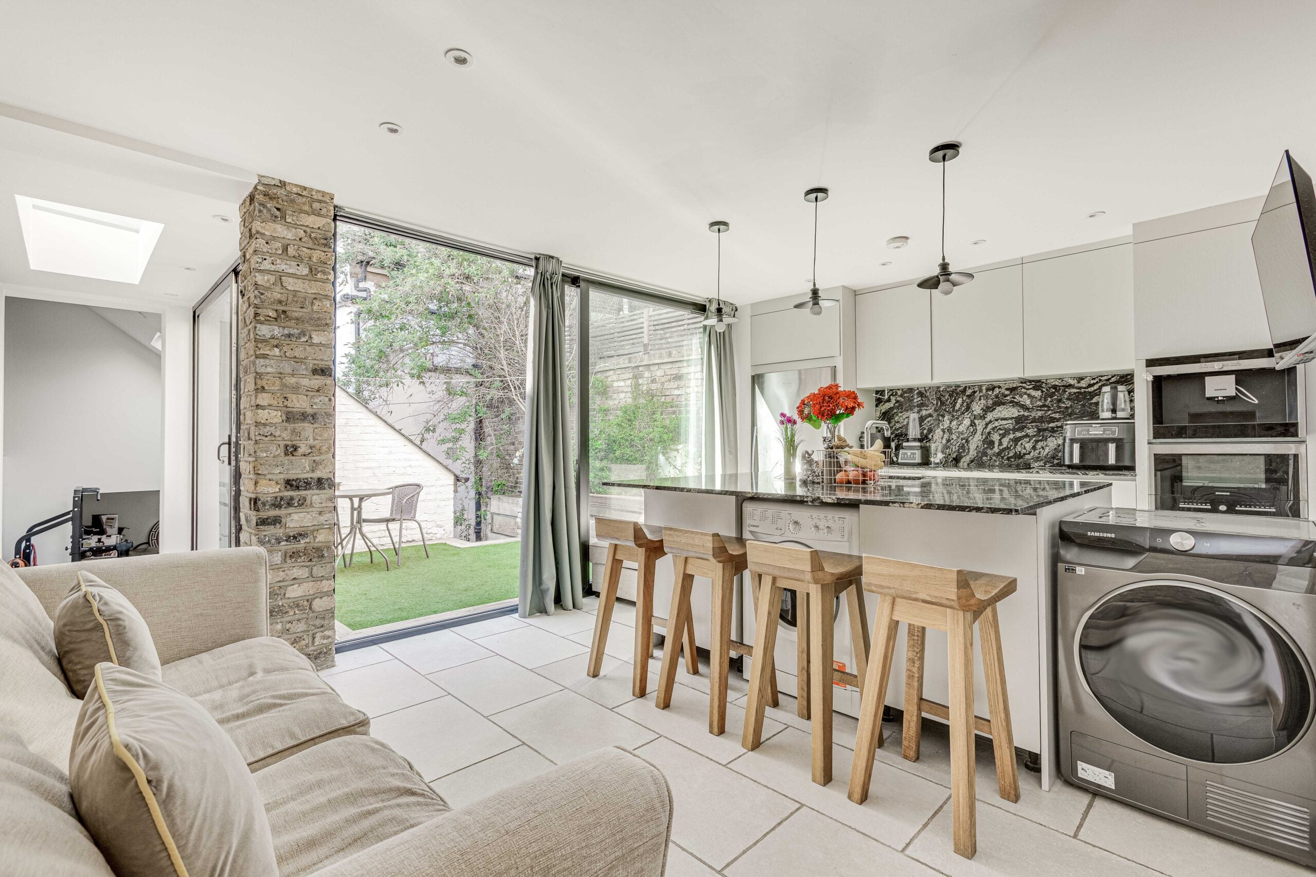 House Gleneldon Mews in Greater London