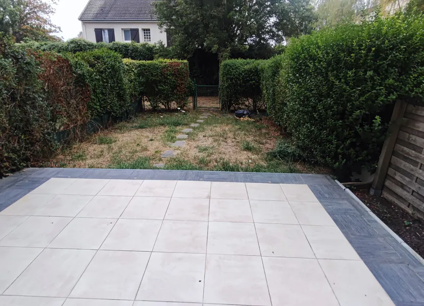 Flat Rue Léon Blum in Othis