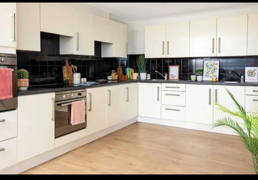 Room Lebus Street in Greater London
