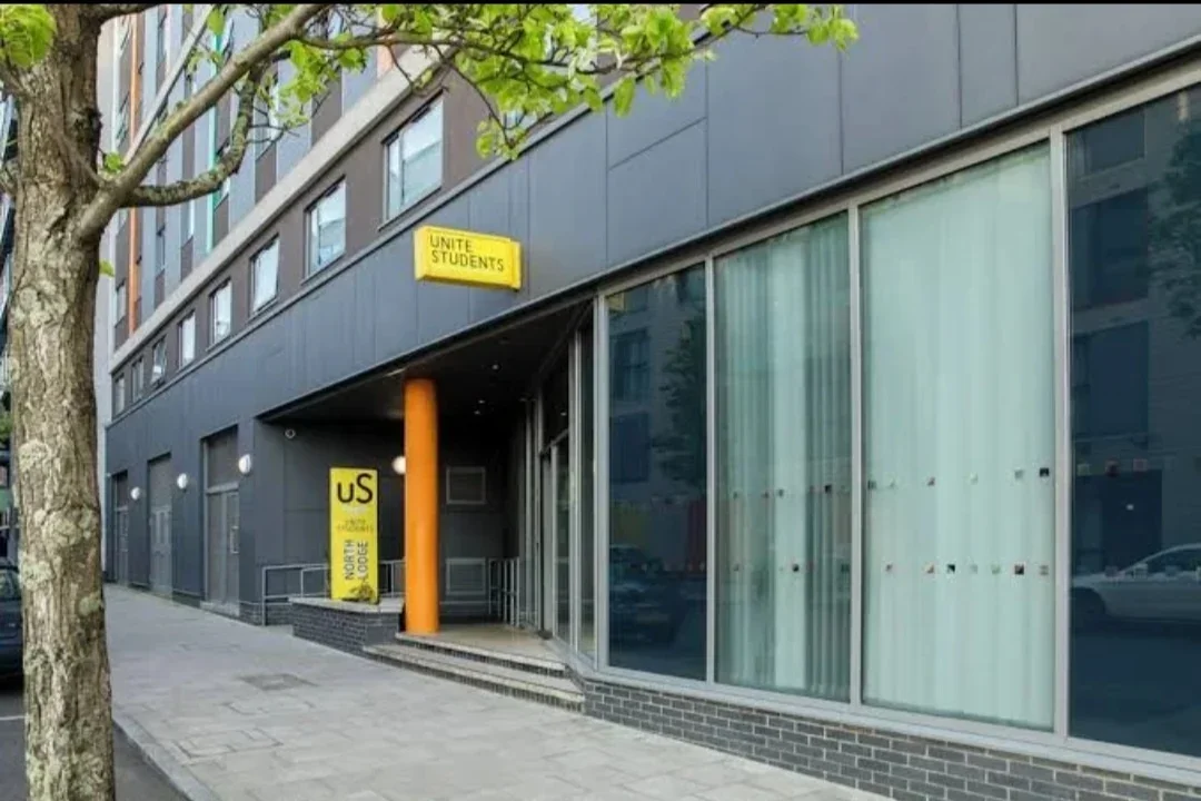 Room Lebus Street in Greater London