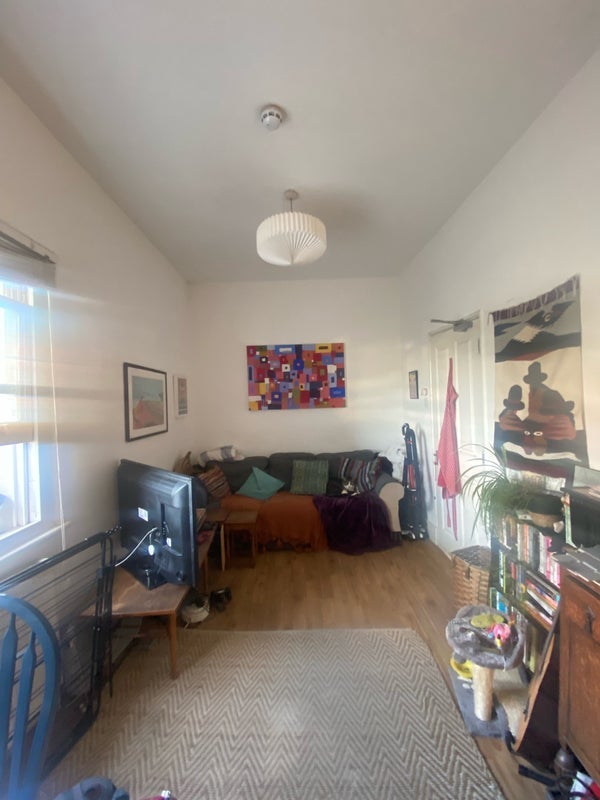 Room Hornsey Street in Greater London