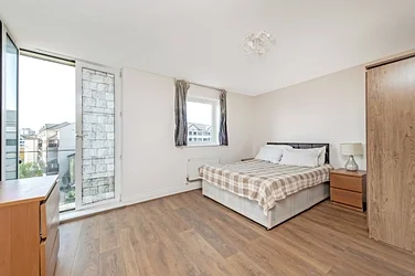 Flat Palgrave Gardens in City of Westminster