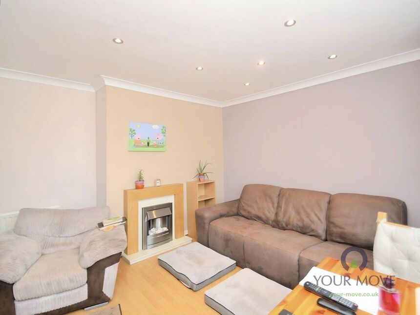 House Brinkburn Close in Greater London