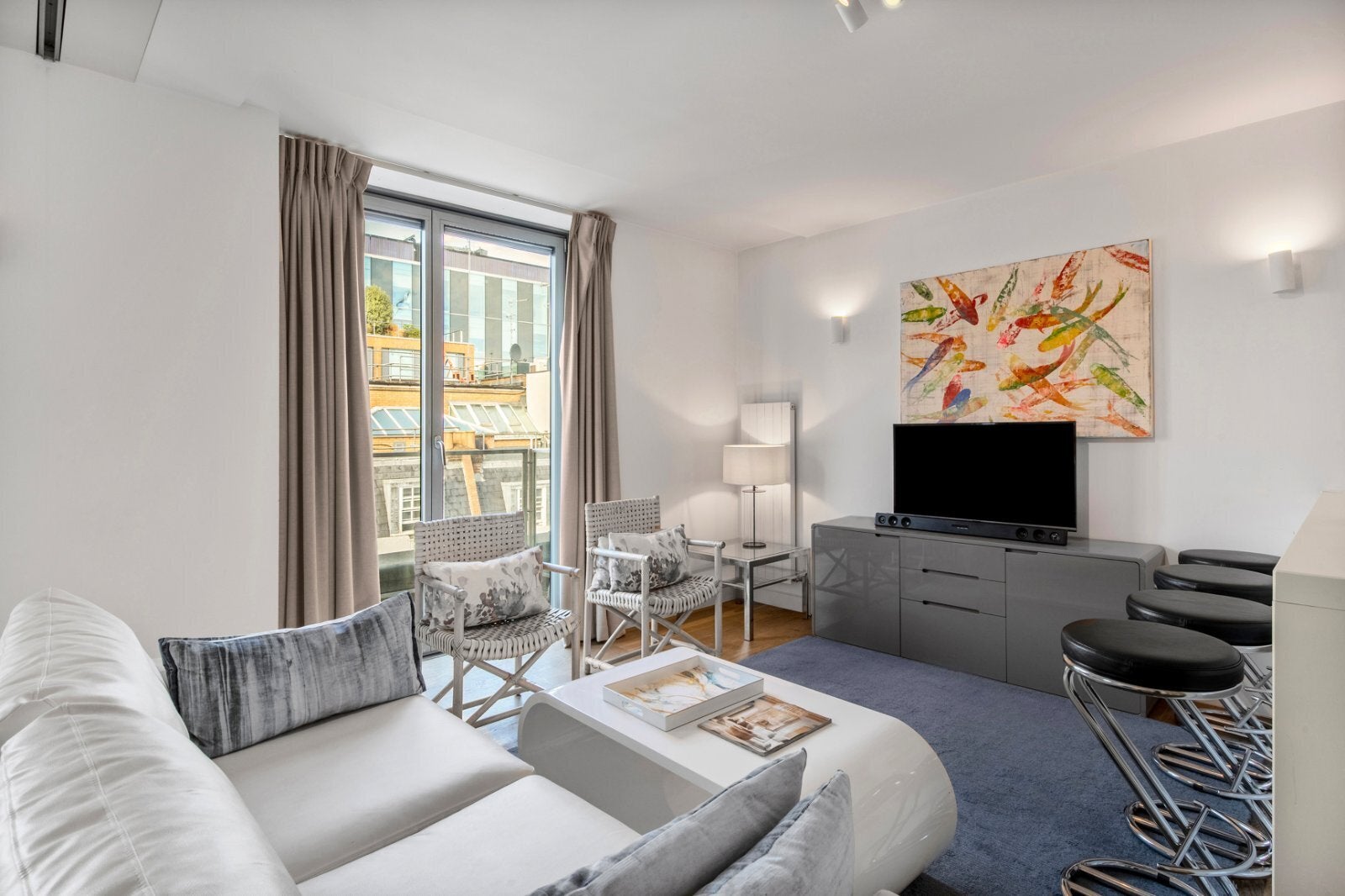 Flat Barrett Street in City of Westminster