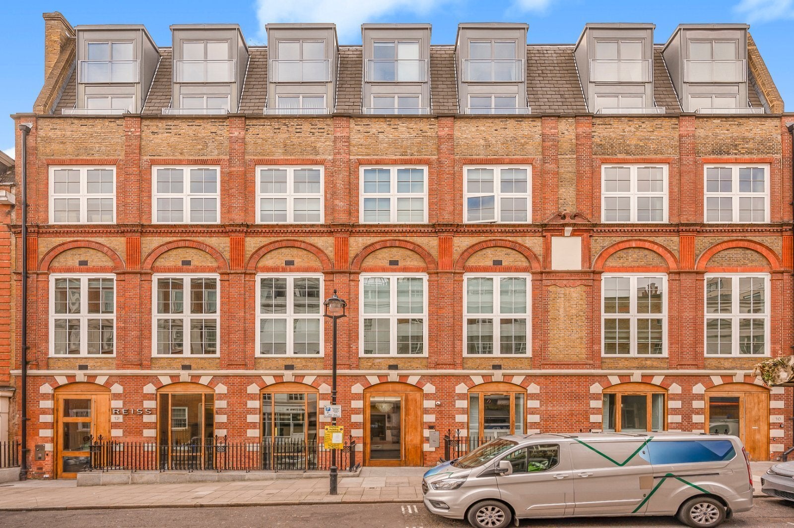 Flat Barrett Street in City of Westminster