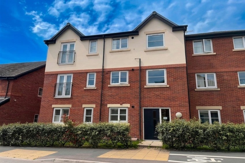 Flat The Arbour in Helsby