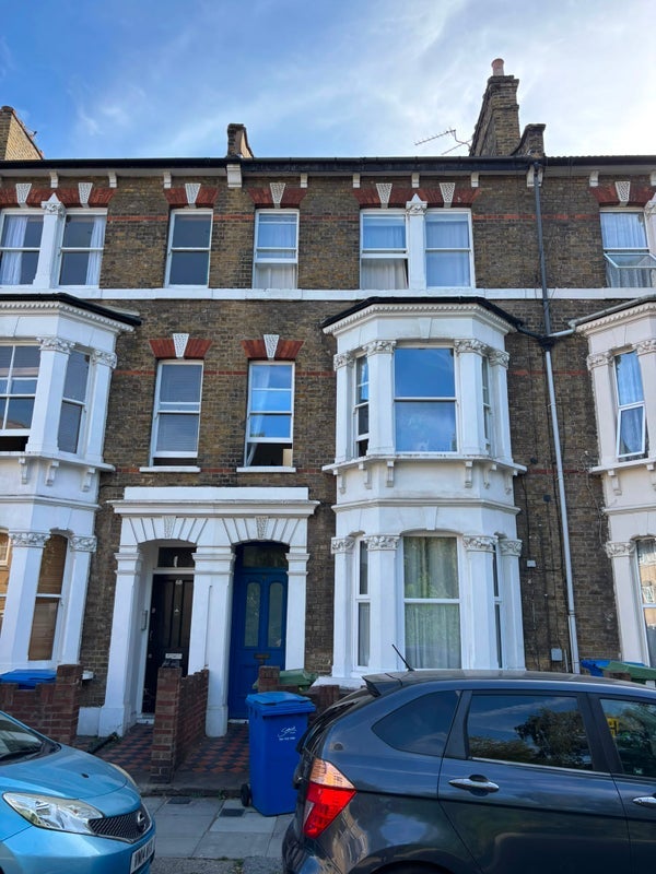 Room Penton Place in Greater London