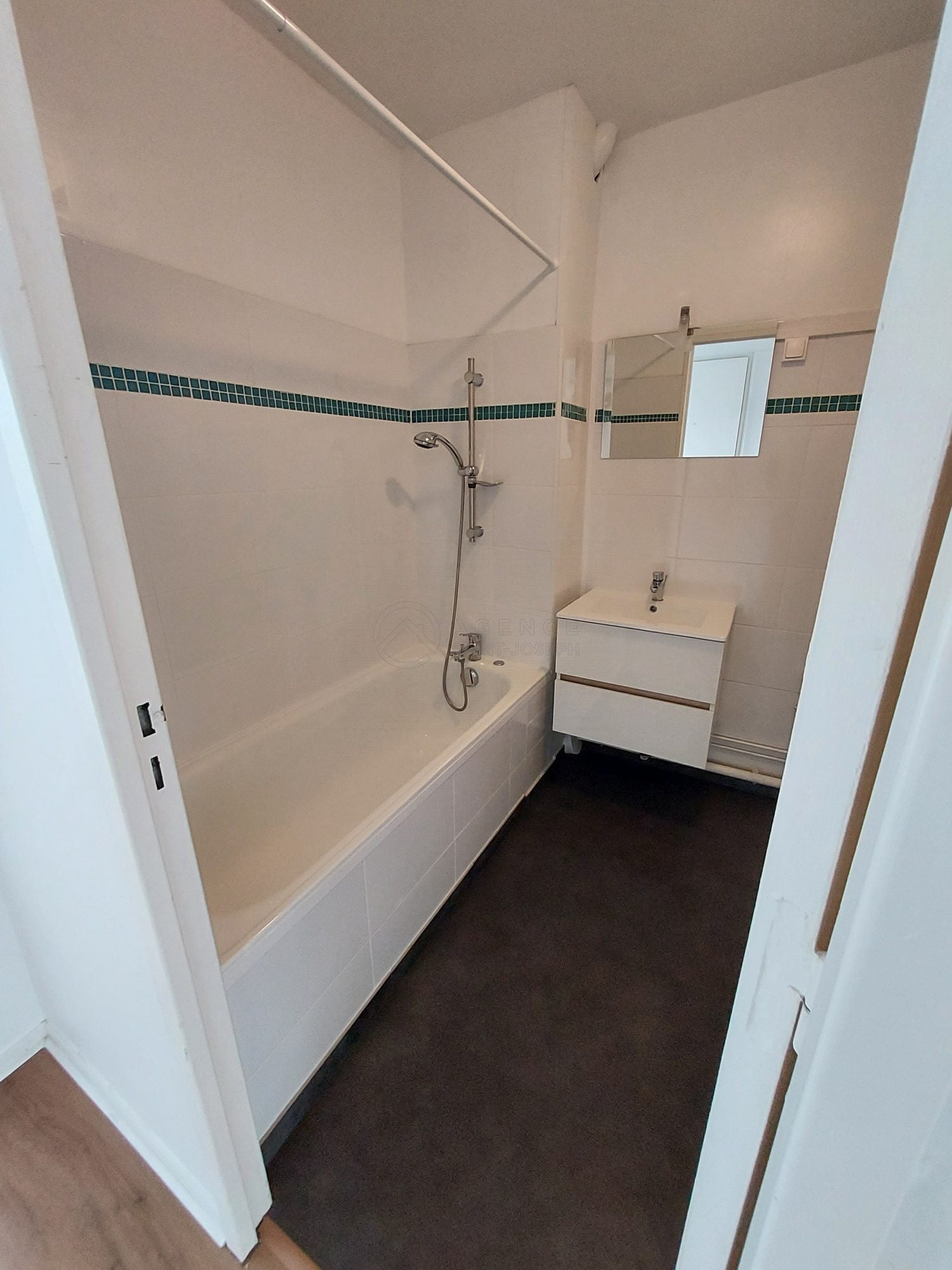 Flat Impasse Jean Moulin in Sainte-Marie-des-Champs