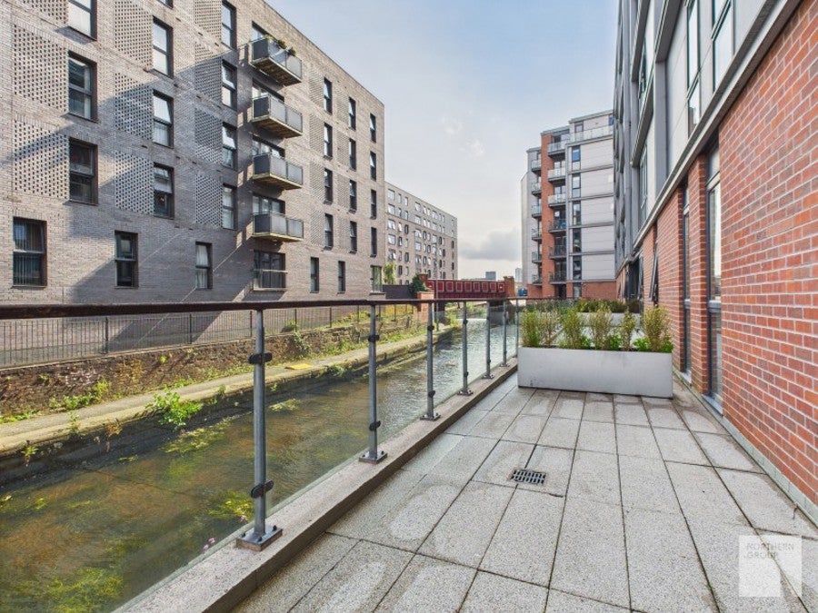 Flat Radium Street in Manchester