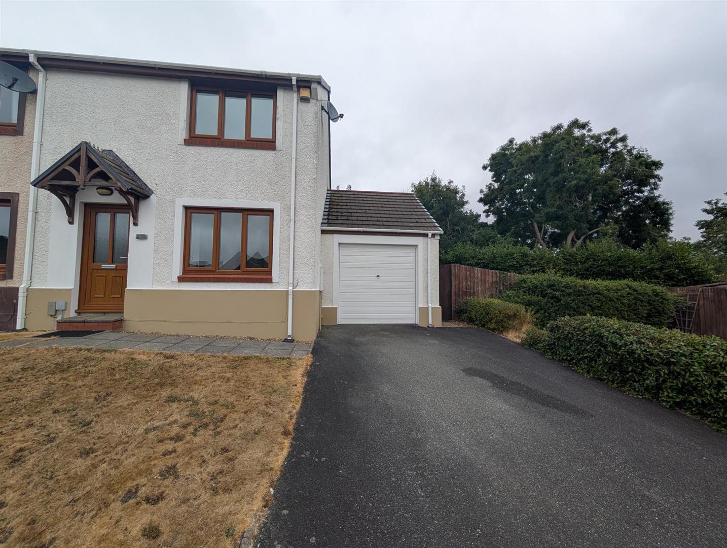 House Fair Oakes in Haverfordwest