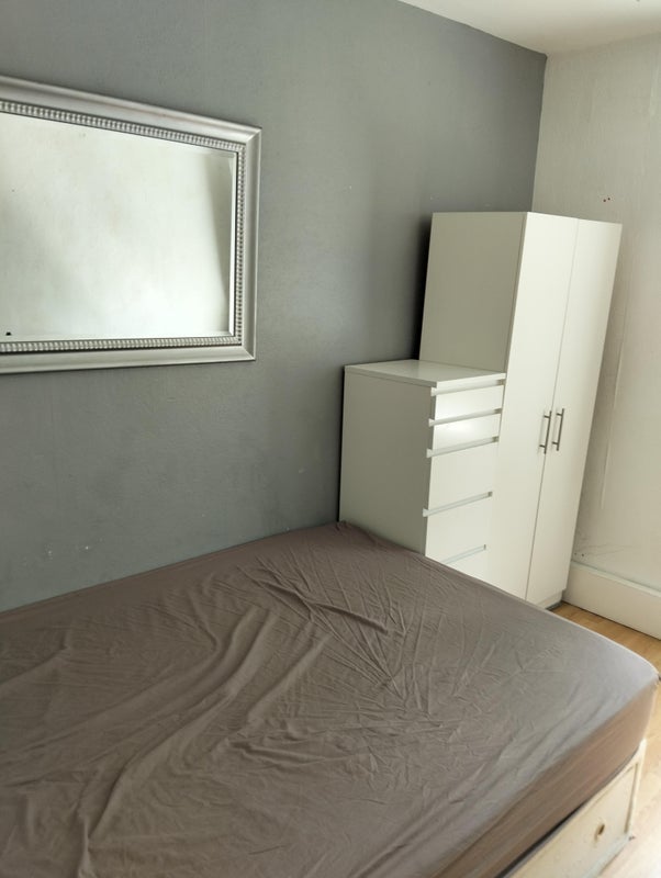 Room Haddo Street in Greater London