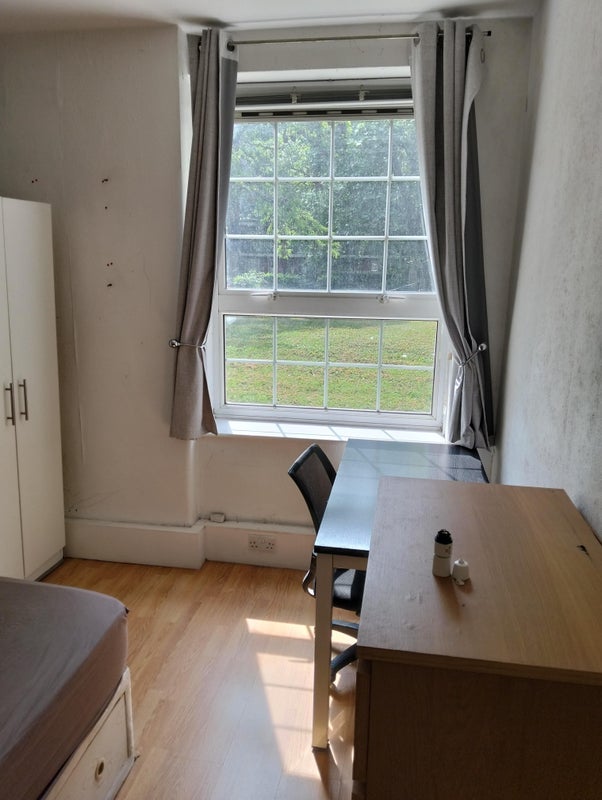 Room Haddo Street in Greater London