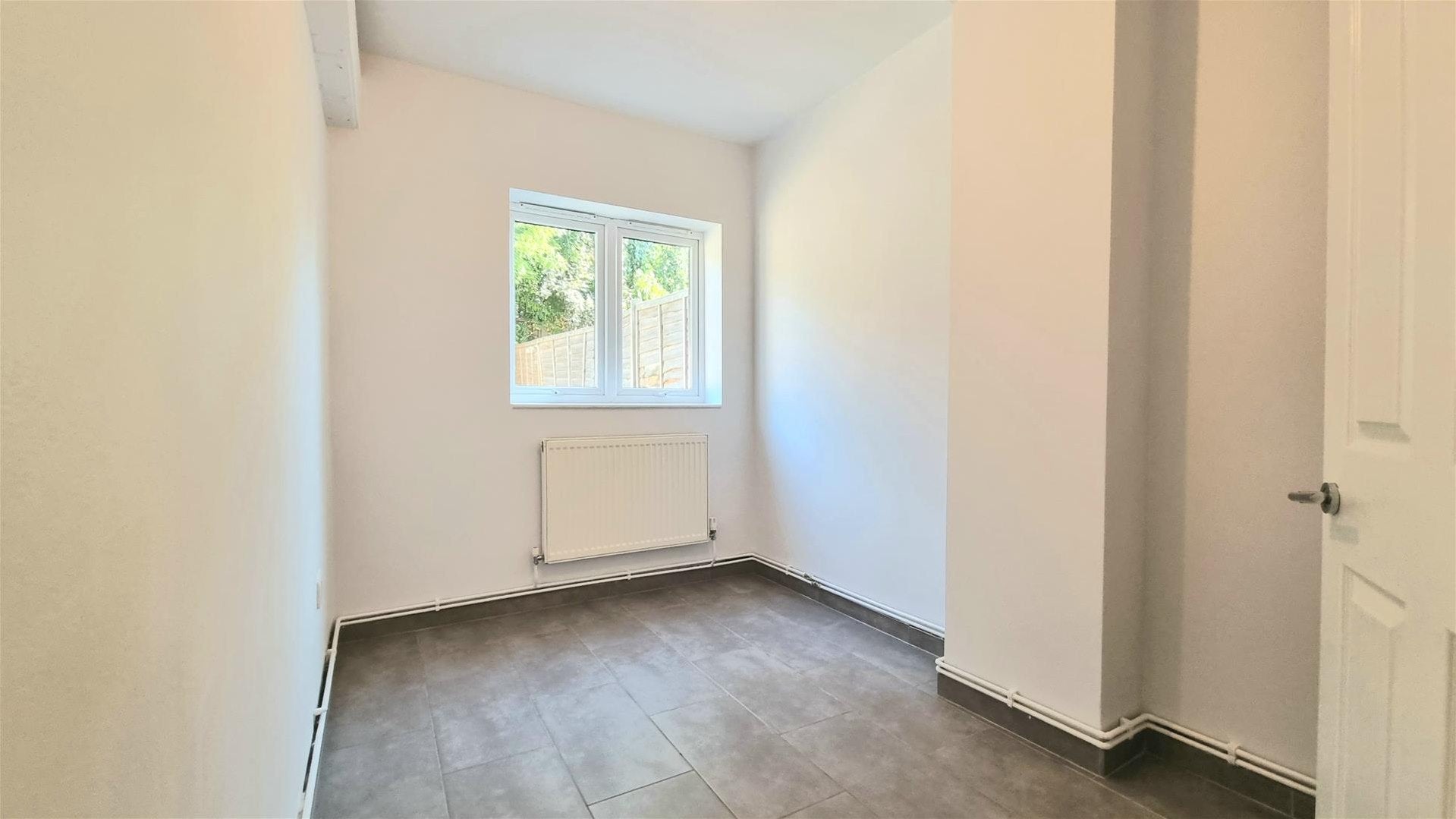 Flat Blackstock Road in Greater London