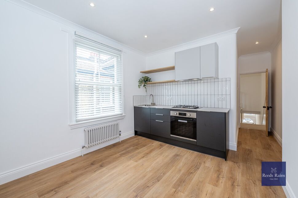 House Penwith Road in Greater London