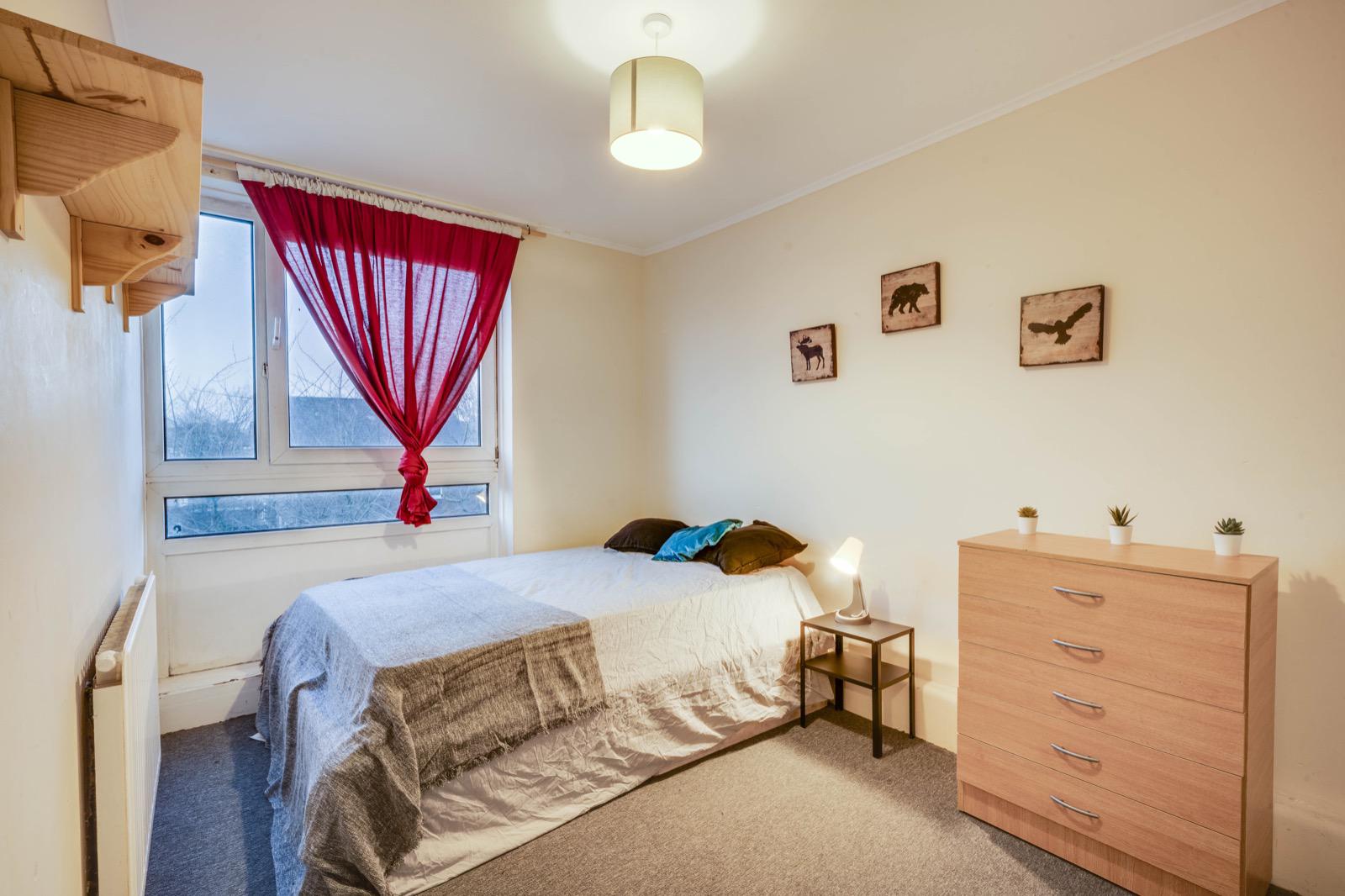 Room Fern Street in Greater London