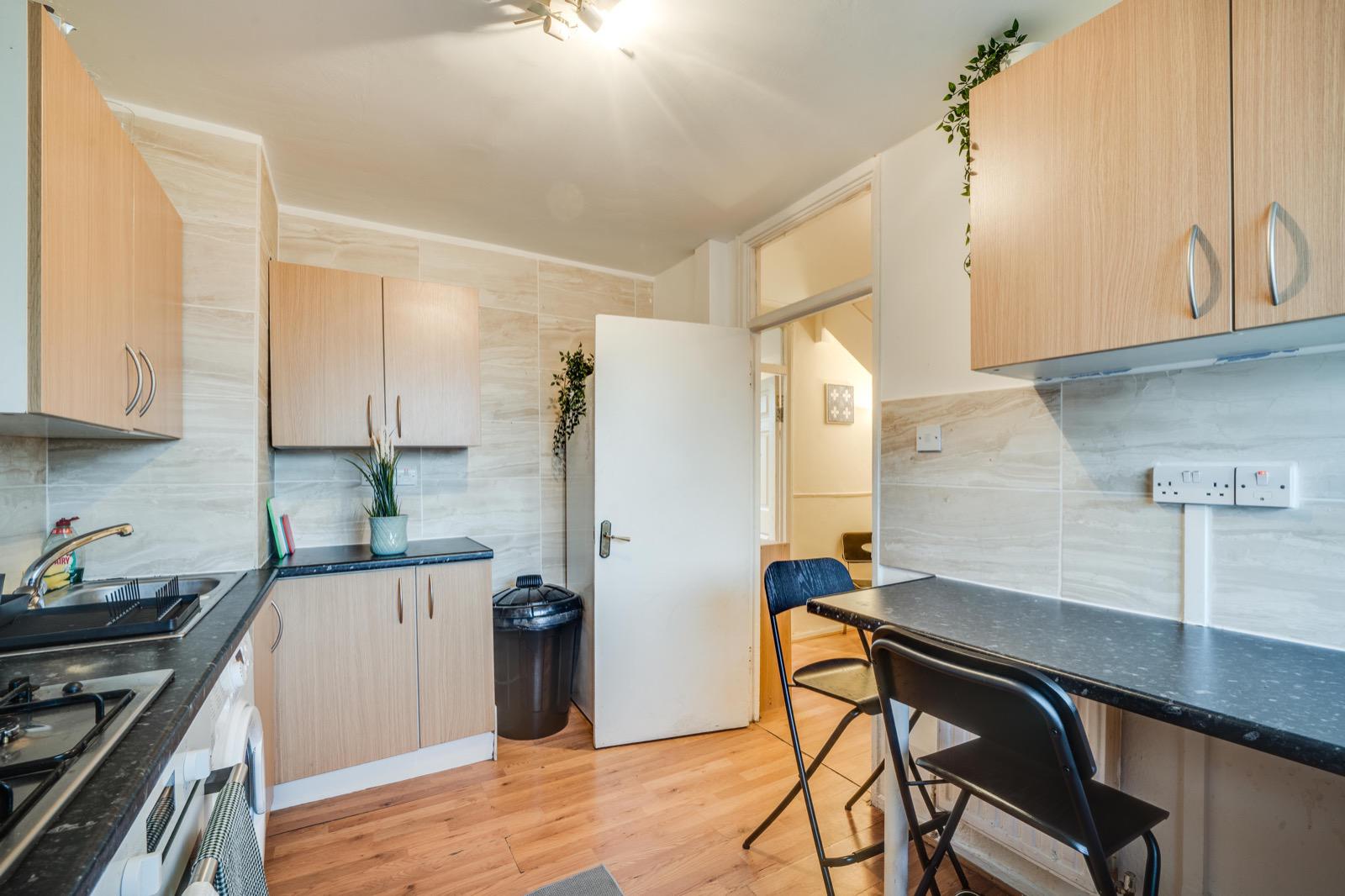 Room Fern Street in Greater London