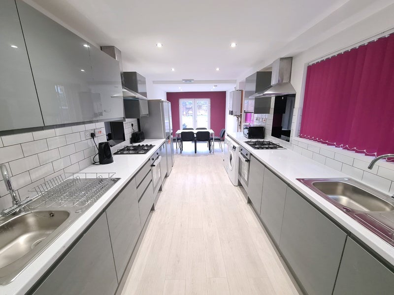 Room Kingsway in Coventry