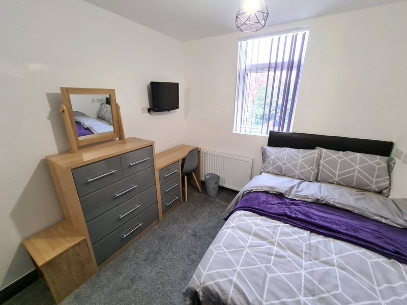 Room Kingsway in Coventry